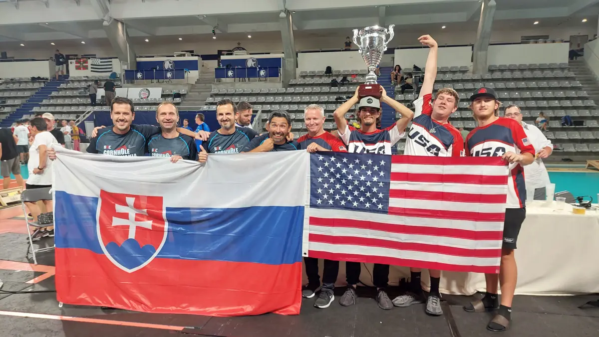 Slovenská reprezentácia s profesionálmi z USA